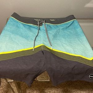 Mens board shorts